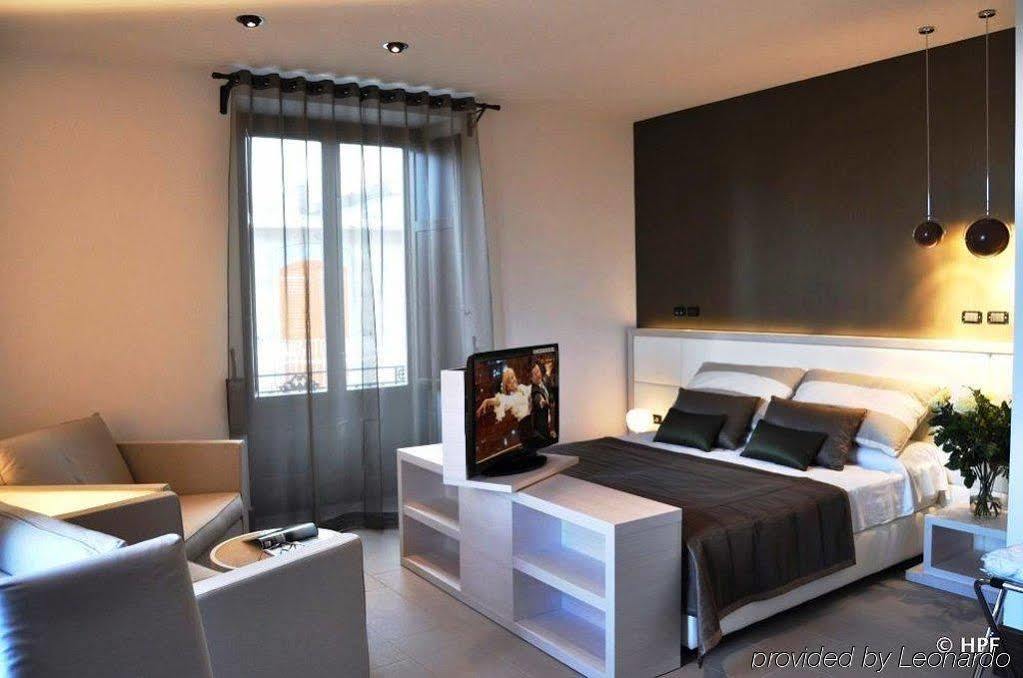 Hotel Palazzo Fortunato SantʼAgata di Militello Екстериор снимка